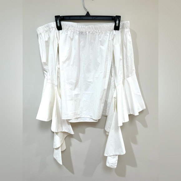 Alice & Trixie Ruffle Sleeve Off Shoulder Blouse size Small - Picture 6 of 7